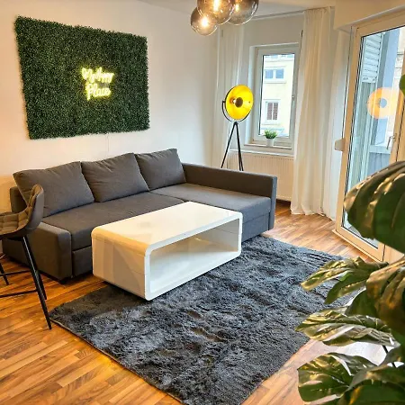 Luxurious Apartment In City-Center With Balcony, Free Parking Bielefeld Buitenkant foto